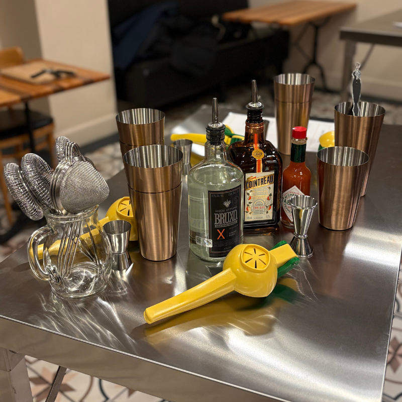 animation cocktail EVG et EVJF auvergne